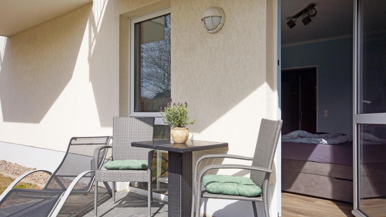 F-1010 Strandhaus Moenchgut Bed&Breakfast Dz 27 Terrasse, Strandnah, Inkl Fruehstueck لوبه المظهر الخارجي الصورة